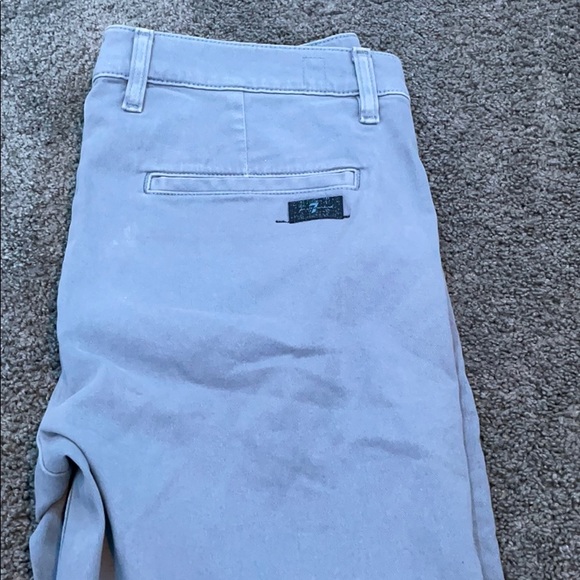 7 for all mankind grey shorts 🤍 - Picture 3 of 4